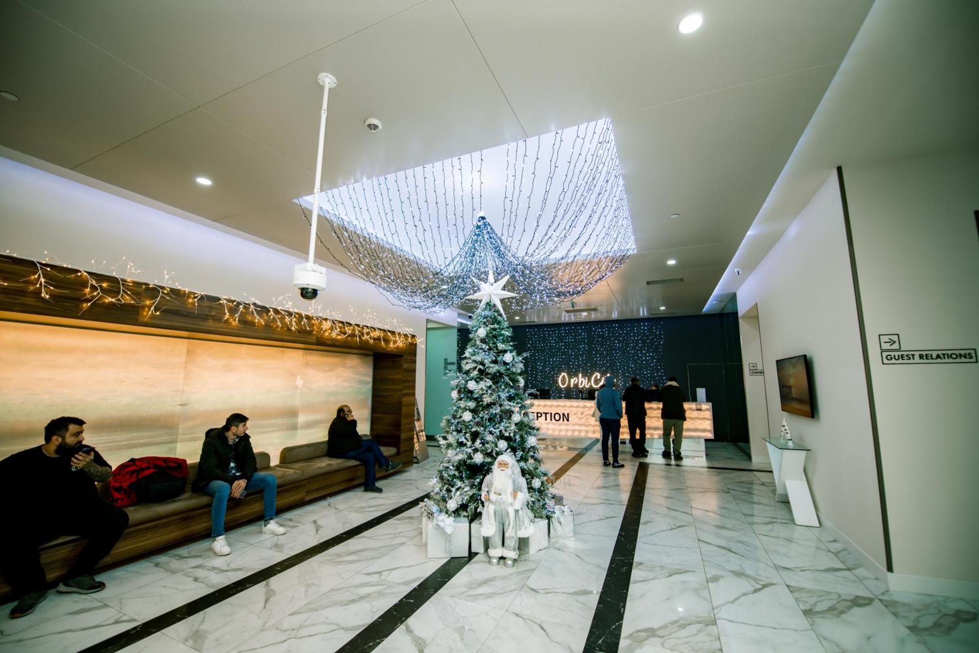 Sea View Apartments In Orbi City Batumi Bagian luar foto
